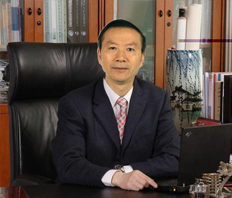 聘請東風汽車公司工藝研究所總工藝師馮美斌為公司技術顧問